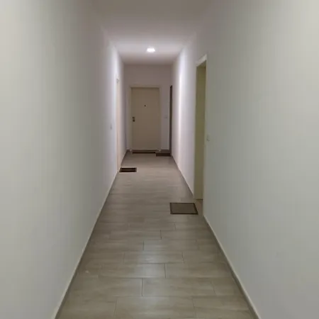 Apartment Hergi *